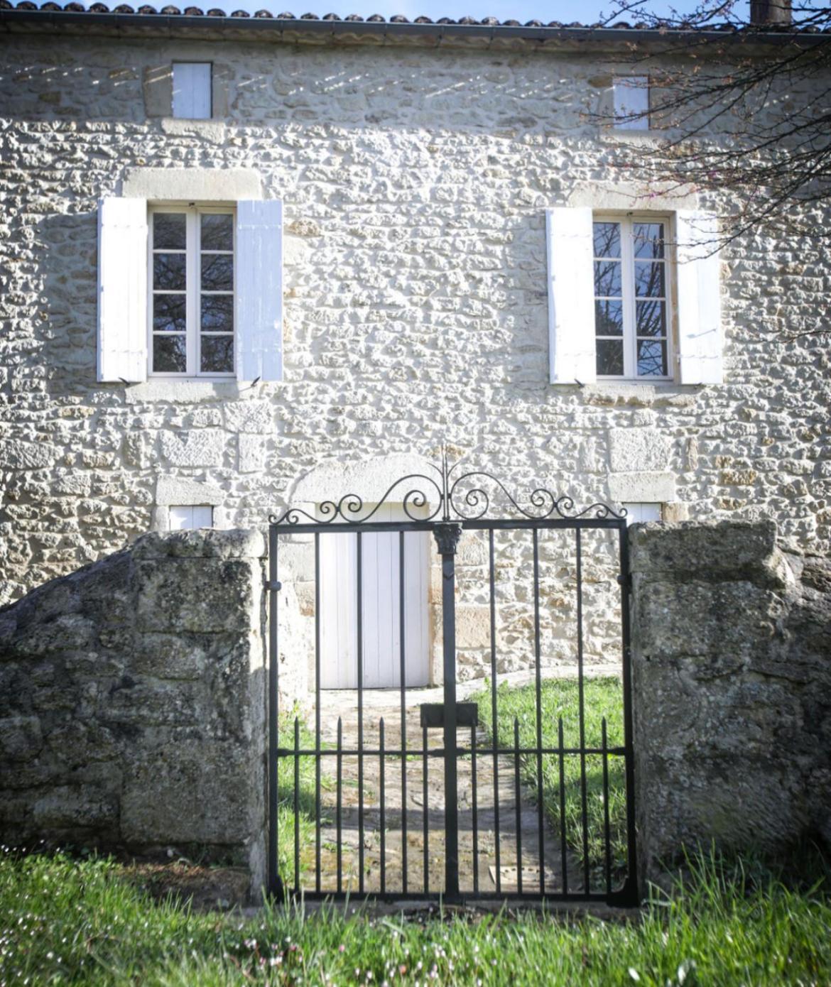 Les Ecrivains At Domaine Le Touran Near Saint Emilion Villa Pellegrue Exterior photo